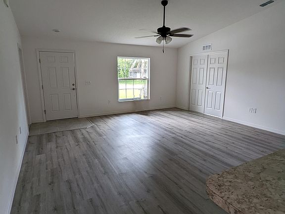 4th image of 1938 Brewster Dr
