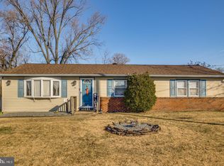 609 10th Ave, Lindenwold, NJ 08021