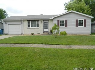23 Edgebrook St, Centralia, IL 62801