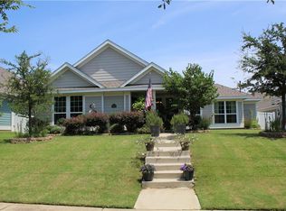 2120 Dr Sanders Rd, Aubrey, TX 76227