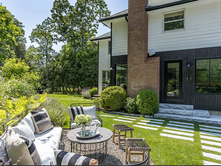 461 Old Stone Hwy — Photo 23