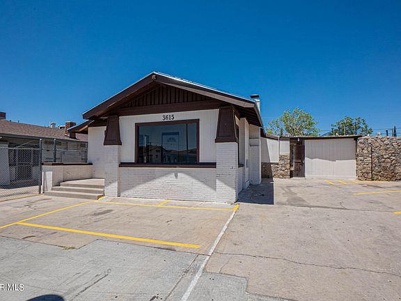 2nd image of 3615 Pershing Dr