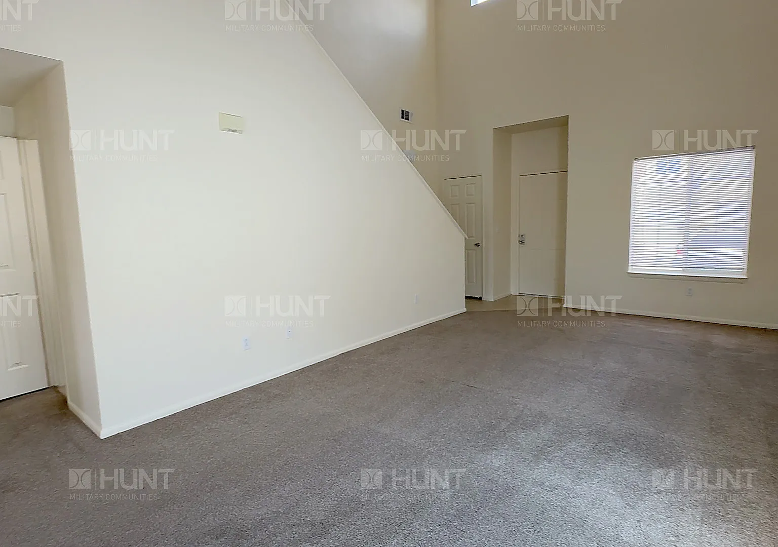 3 bed, 1596 sqft, $1,899 — Photo 3