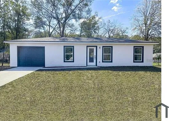 3 bed, 922 sqft, $1,750 — Photo 1