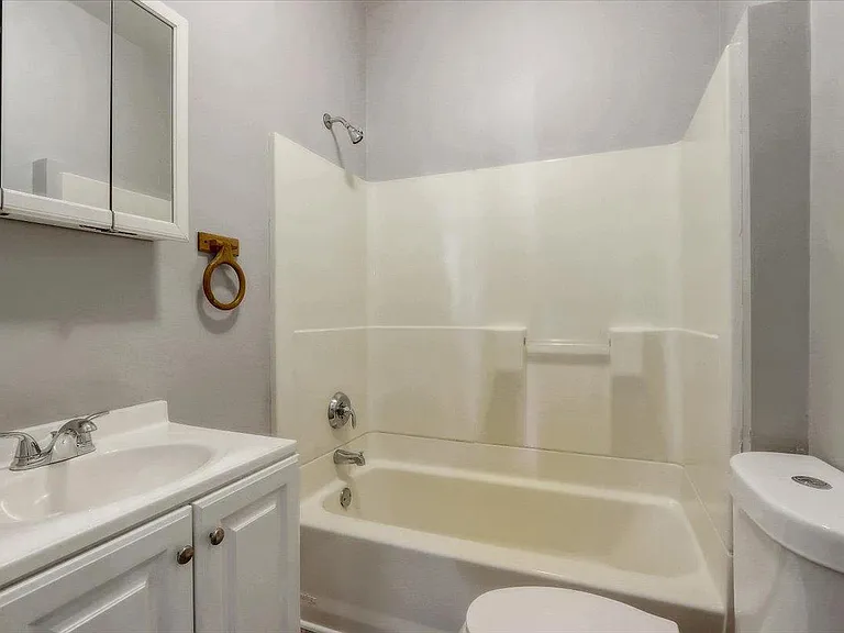 1442 S 73rd St #2 — Photo 26