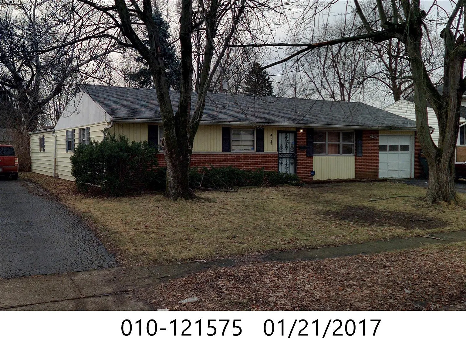 4247 Wilton Pl photo 1