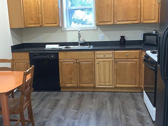 2nd image of 229 Norway Ave