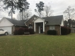 344 Regal Oaks Cir, White Hall, AR 71602