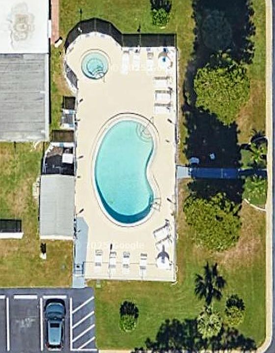 1st image of 7803 46th Ave #102