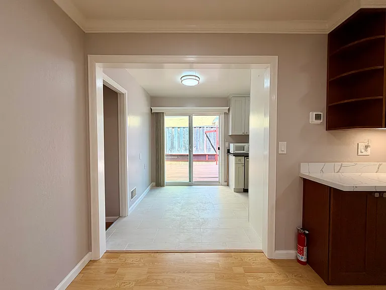 152 Warren Dr #3 — Photo 6