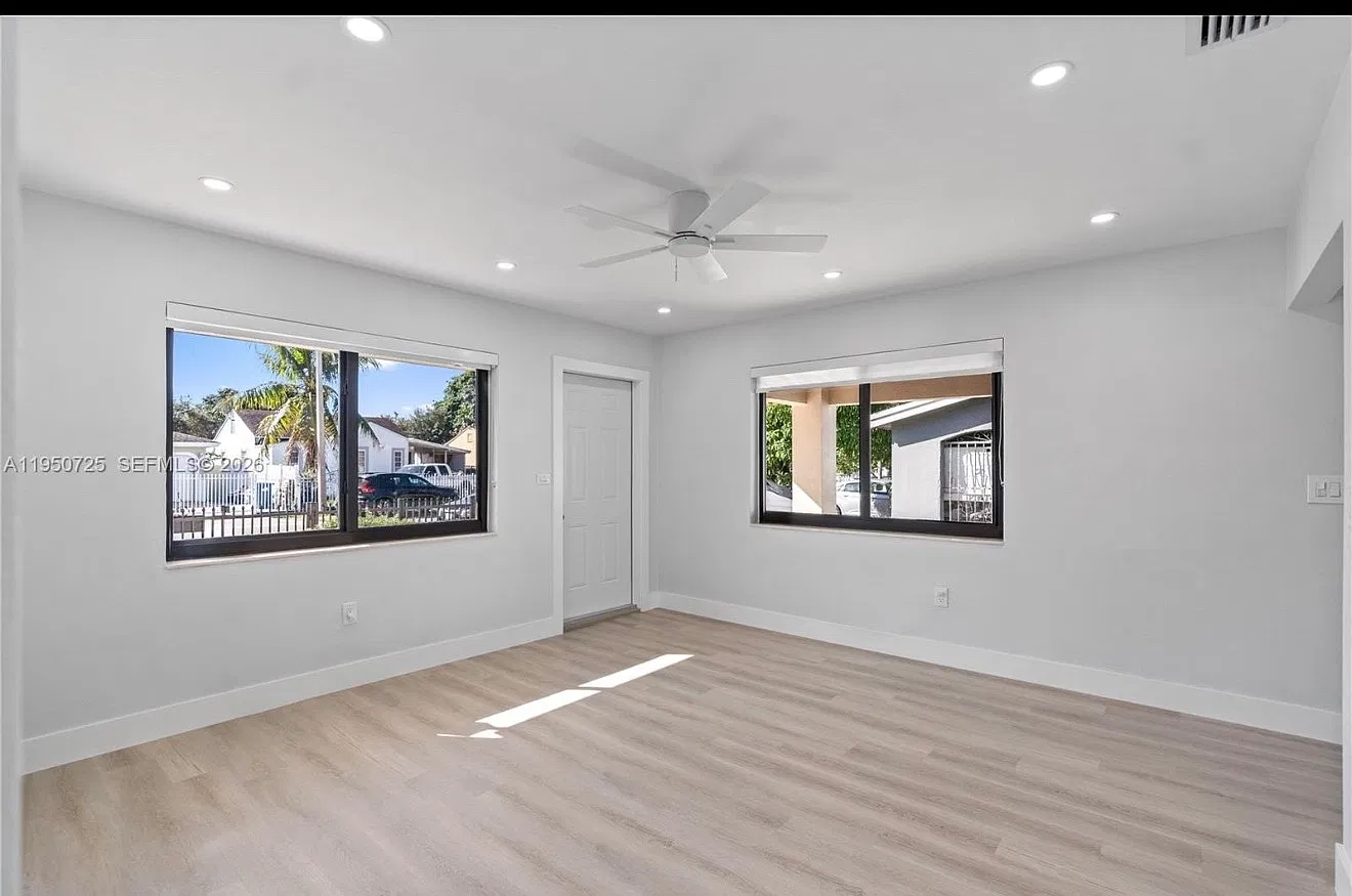 2 bed, 780 sqft, $2,900 — Photo 3