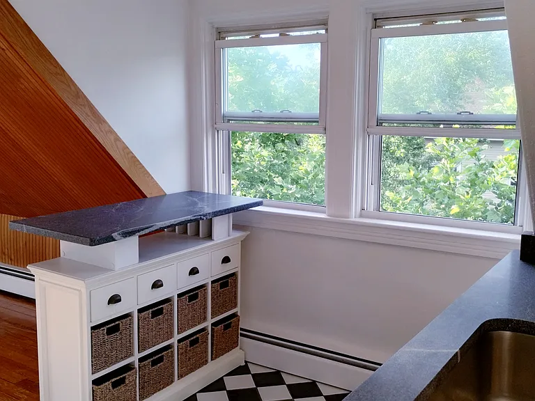 153 Ivy St #3 — Photo 6