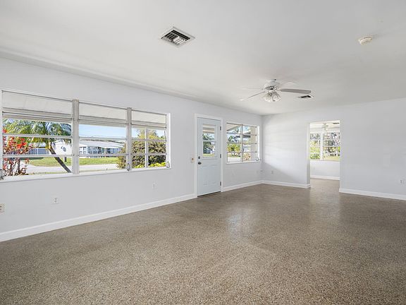 3rd image of 1490 3rd Court