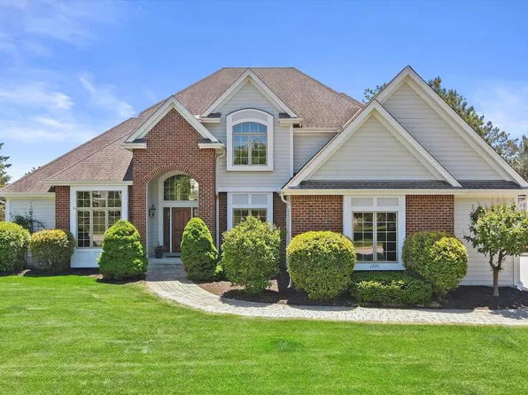 1271 Four Winds WAY, Hartland, WI 53029
