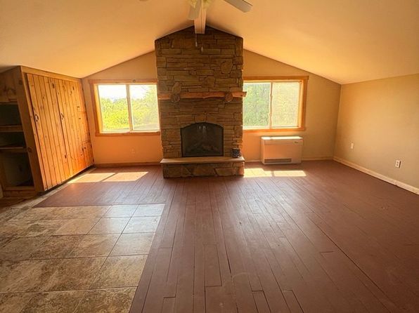 25 Old Emerson Mill Rd #2