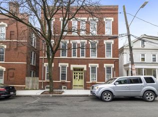 33 Chestnut St APT 2, Chelsea, MA 02150