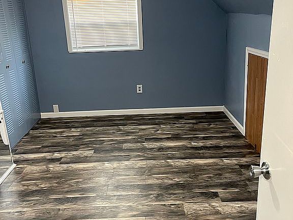 2nd image of 2252 Holt Ave