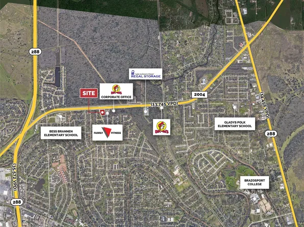 300 Fm 2004, Lake Jackson, TX 77566