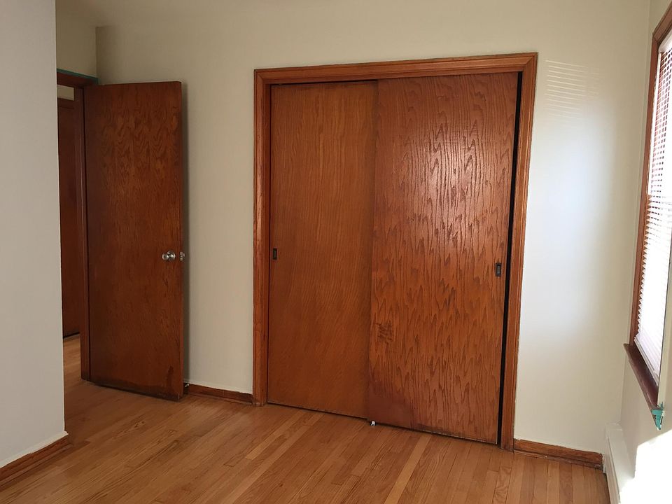 1st image of 6258 W Diversey Ave APT 2