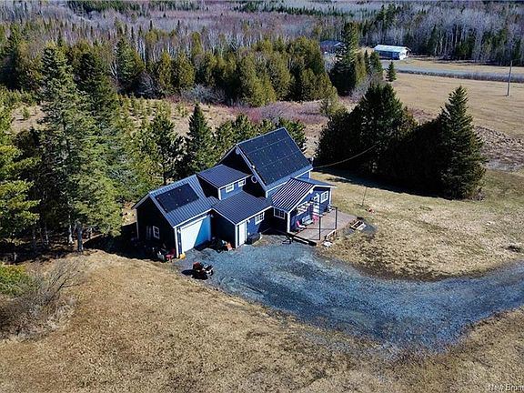 3rd image of 549 Wilmot Rd