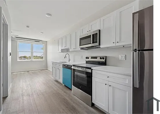 5310 Whitby Ave #202 — Photo 10
