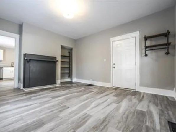 104 East Madison Street, 104 E Madison St #1, La Grange, KY 40031