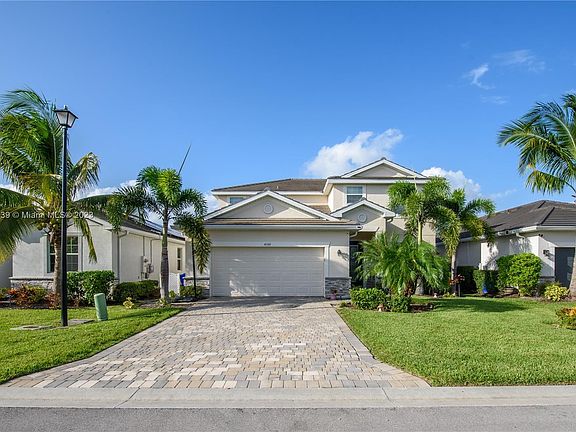4th image of 4160 Lemongrass Dr