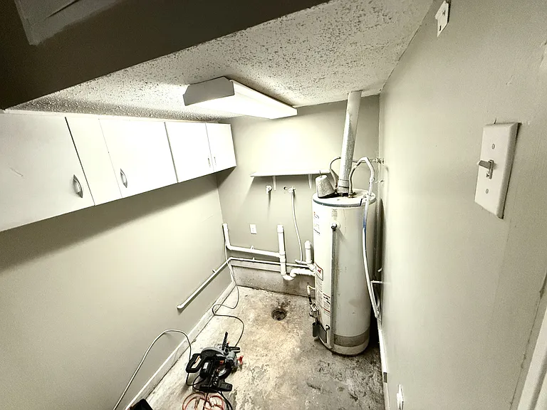 404 Ash St — Photo 19