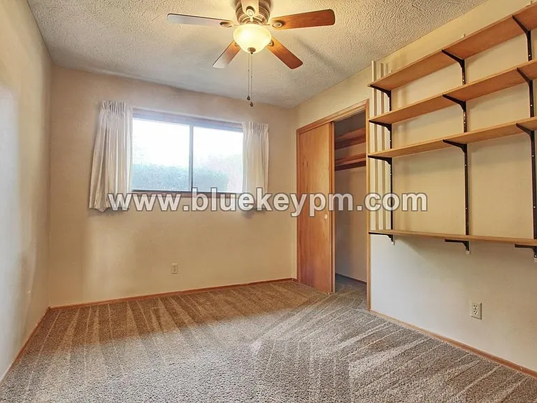 1102 NE 125th Ave — Photo 11