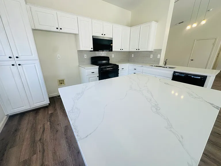 78780 Birchcrest Cir — Photo 3