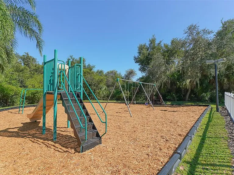 5939 Sandstone Ave — Photo 52