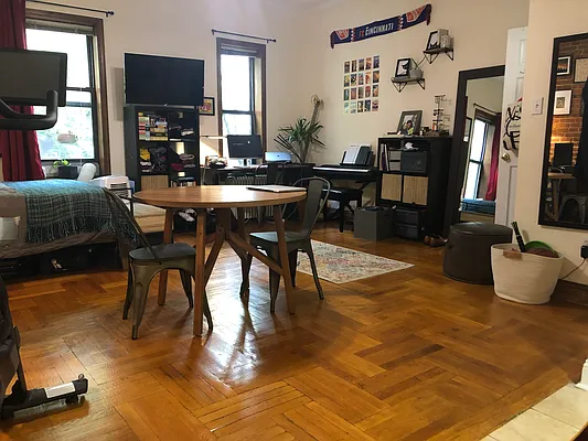 Rented by John Downey, LREB | media 11