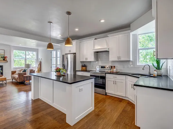 2565 W Stonehaven Loop, Lehi, UT 84043