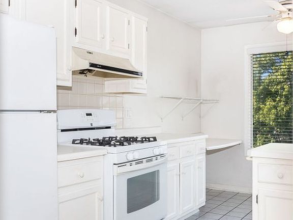 5th image of 7010 Dover Ct APT 204