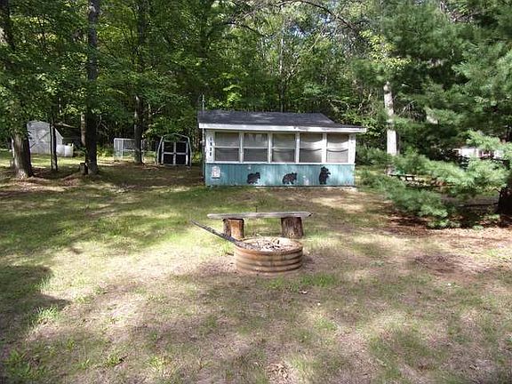 3rd image of 4899 Westwood Dr