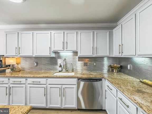 4th image of 6140 Old Brentford Ct