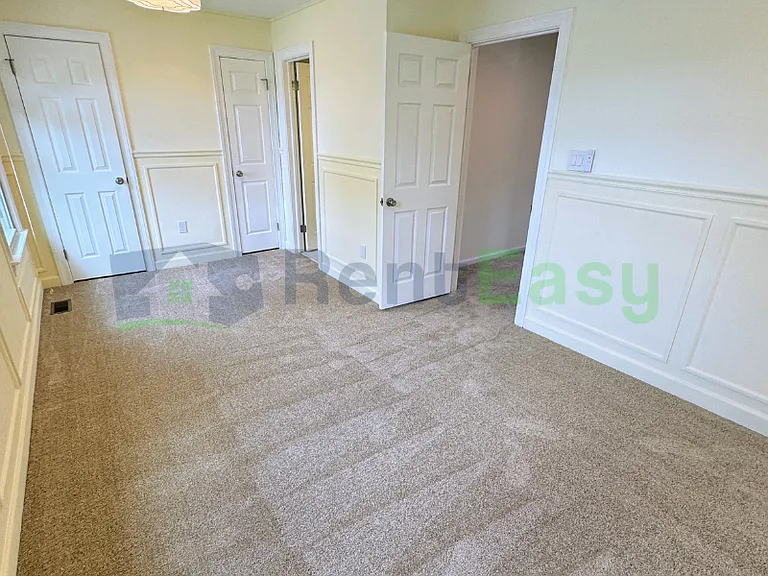1838 Volvo Pkwy — Photo 22