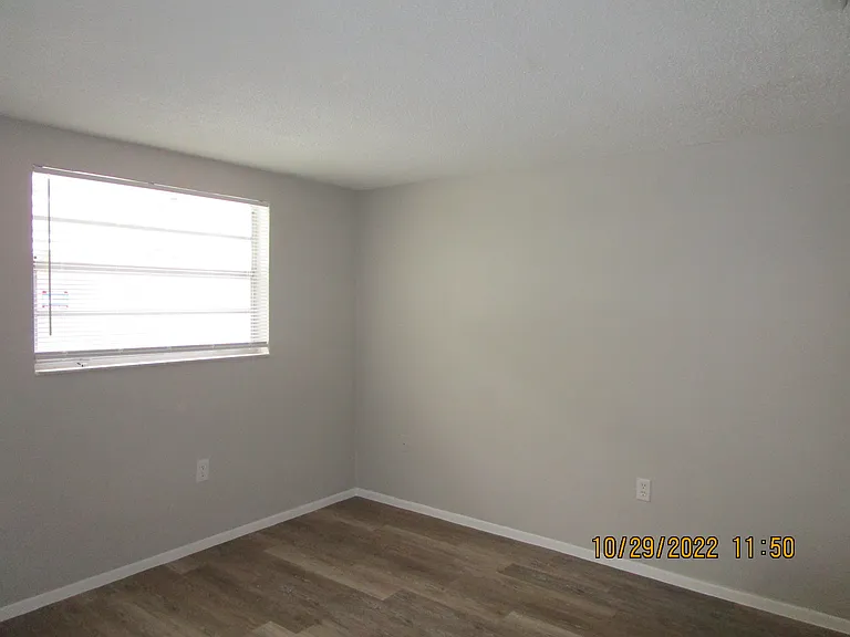 9615 Gray Fox Ln — Photo 7