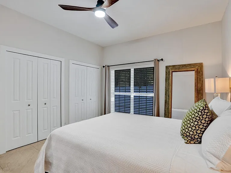 3043 Center Ave — Photo 33