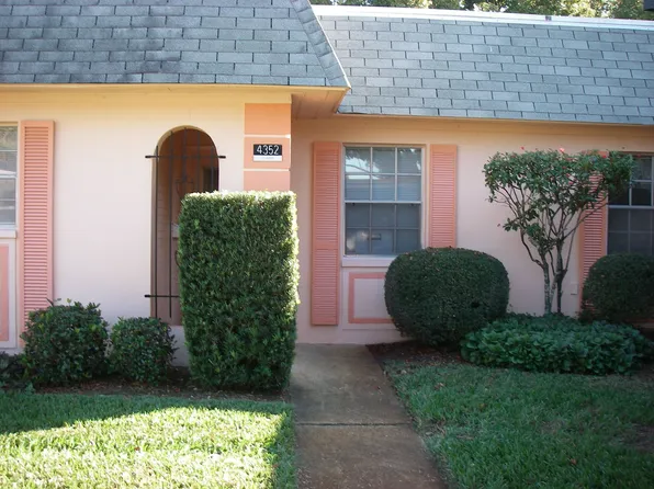 4352 Sunstate Dr, New Port Richey, FL 34652