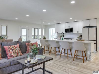 3211 Paddock Rd, Omaha, NE, 68124
