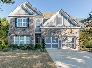 7627 Triton Ct, Flowery Branch, GA 30542