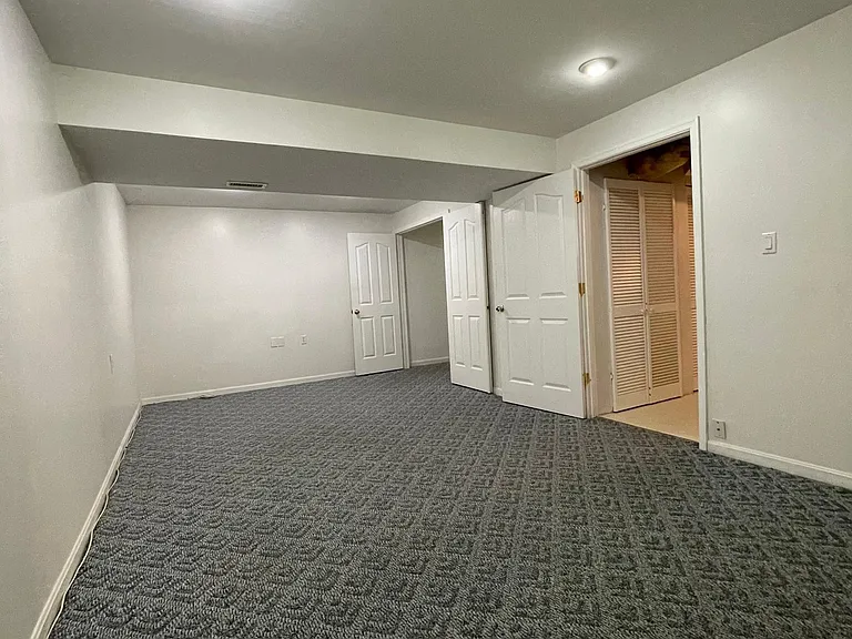 8346 Lincoln Dr — Photo 23