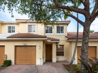 3227 NW 32nd Ter, Oakland Park, FL 33309