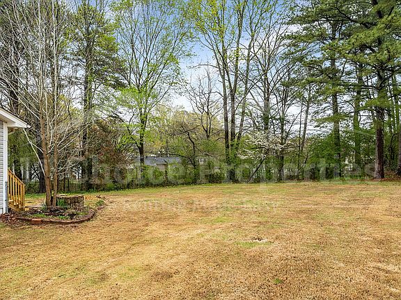 2nd image of 5329 Baggett Dr