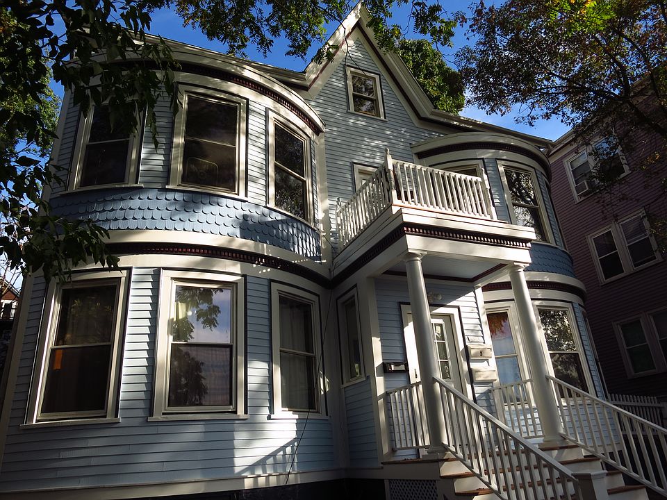 2nd image of 76 Hyde Park Ave