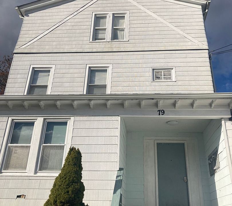 1st image of 79 Garfield Ave APT 1R