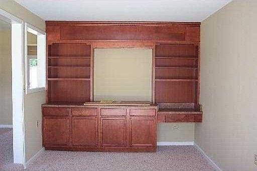 5th image of 1709 Williams Pl