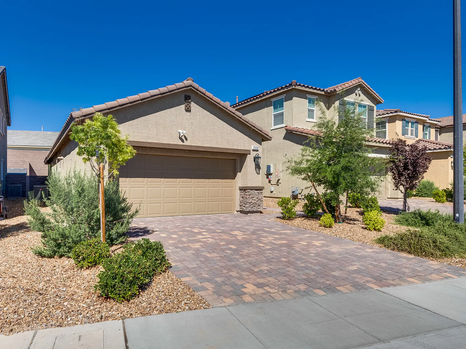 3 bed, 1154 sqft, $2,150 — Photo 1