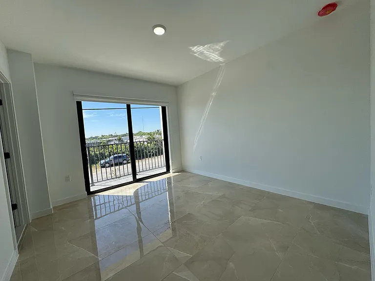 26151 SW 147th Ave — Photo 16